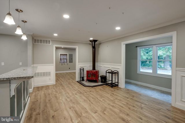 408 BURRS MILL RD, Southampton, NJ 08088