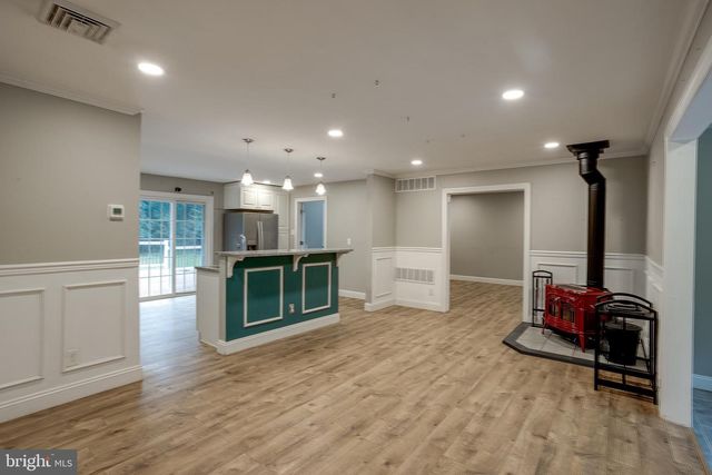 408 BURRS MILL RD, Southampton, NJ 08088