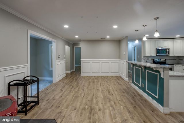 408 BURRS MILL RD, Southampton, NJ 08088