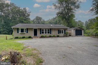 408 BURRS MILL RD, Southampton, NJ 08088