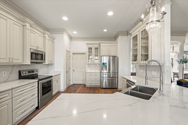 157 Oak Forest Rd, Bluffton, SC 29910