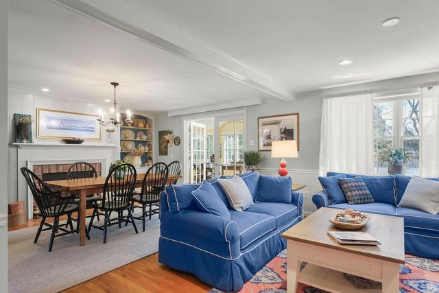 170 Sturbridge Drive, Osterville, MA 02655