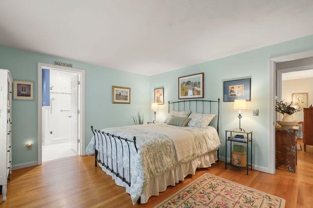 170 Sturbridge Drive, Osterville, MA 02655
