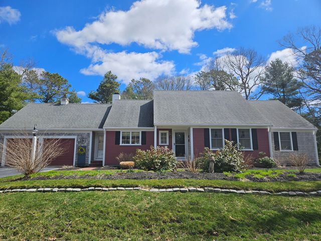 170 Sturbridge Drive, Osterville, MA 02655