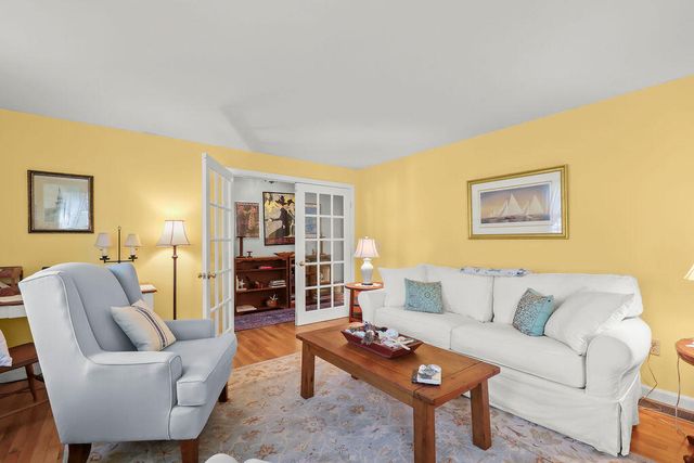 170 Sturbridge Drive, Osterville, MA 02655