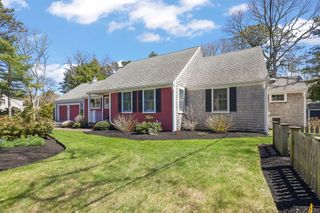 170 Sturbridge Drive, Osterville, MA 02655