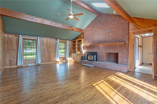 8294 Prestwick Drive, Manlius, NY 13104