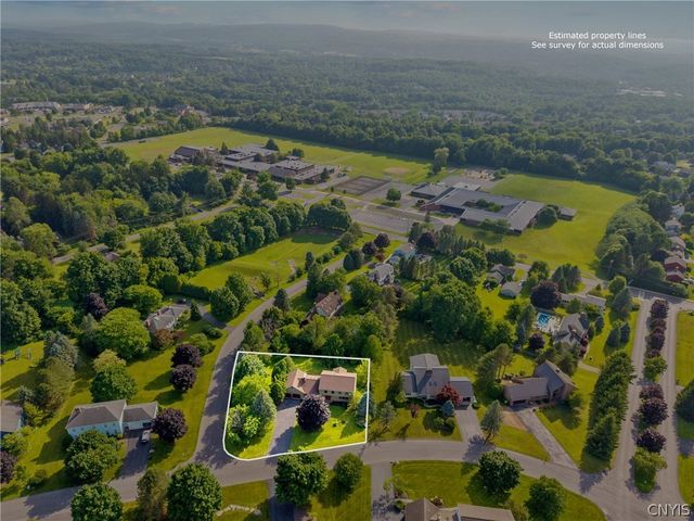 8294 Prestwick Drive, Manlius, NY 13104