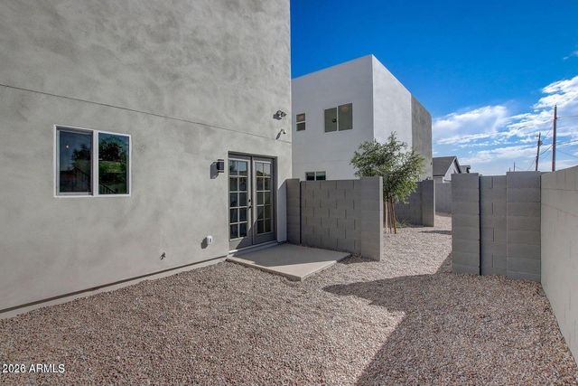 2509 E BROADWAY Road 2, Phoenix, AZ 85040