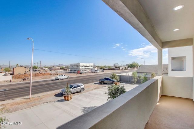 2509 E BROADWAY Road 2, Phoenix, AZ 85040