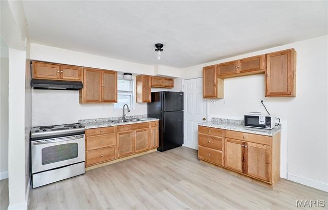 7536 Eunice Avenue, St Louis, MO 63136