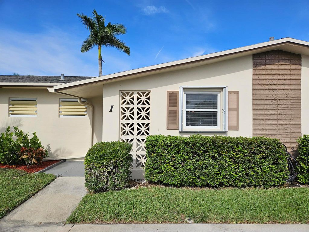 2572 E Emory Drive E I, West Palm Beach, FL 33415