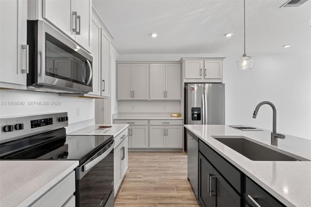 3574 NW Solange Ct, Jensen Beach, FL 34957