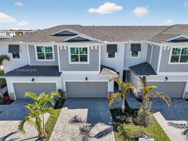 3574 NW Solange Ct, Jensen Beach, FL 34957