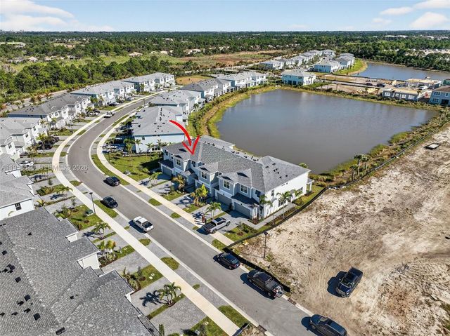 3574 NW Solange Ct, Jensen Beach, FL 34957