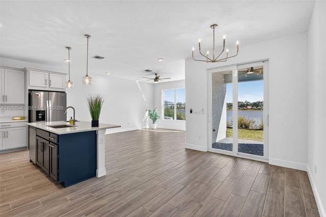 3574 NW Solange Ct, Jensen Beach, FL 34957