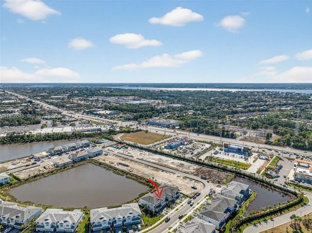 3574 NW Solange Ct, Jensen Beach, FL 34957