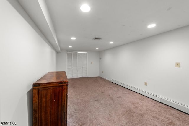 138 Ridge Rd, West Milford Twp., NJ 07480