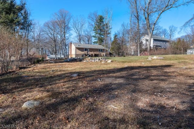 138 Ridge Rd, West Milford Twp., NJ 07480