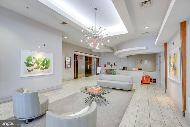 3600 S GLEBE RD #427W, Arlington, VA 22202