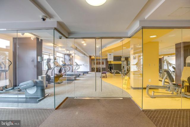 3600 S GLEBE RD #427W, Arlington, VA 22202