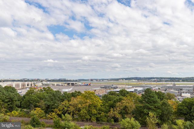 3600 S GLEBE RD #427W, Arlington, VA 22202