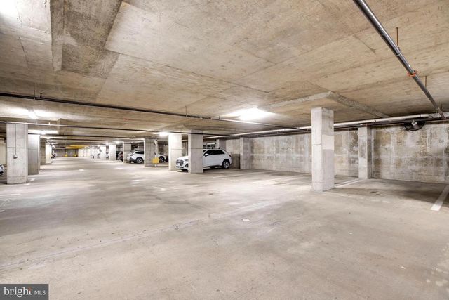 3600 S GLEBE RD #427W, Arlington, VA 22202