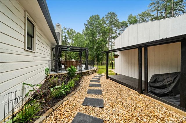 7267 Tara Drive, Villa Rica, GA 30180