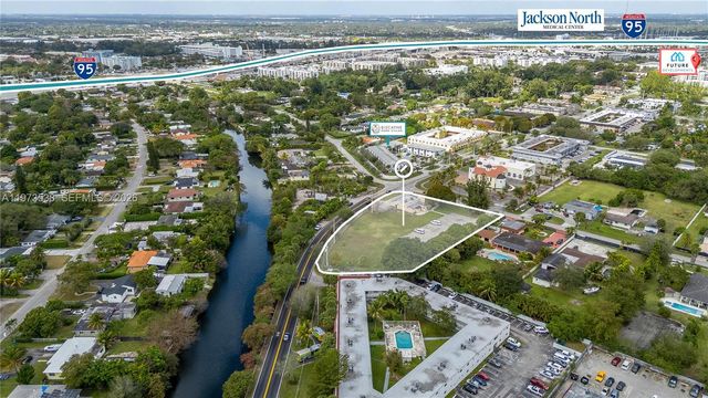 15343 NW 2nd Avenue, Miami, FL 33169