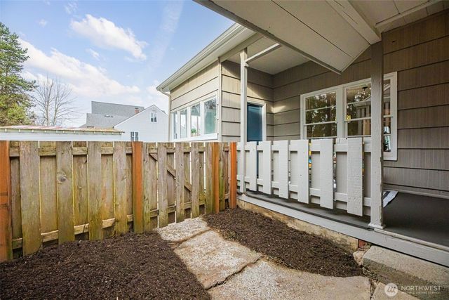 217 6TH Street, Snohomish, WA 98290