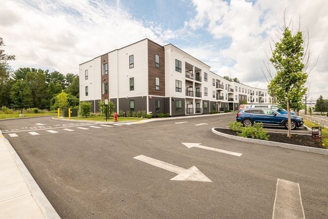 203 Lowell St. 202, Wilmington, MA 01887