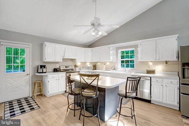 9205 PISCATAWAY RD, Clinton, MD 20735
