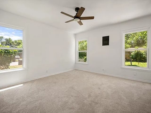 5048 Cedar Hill Road, Fort Worth, TX 76116