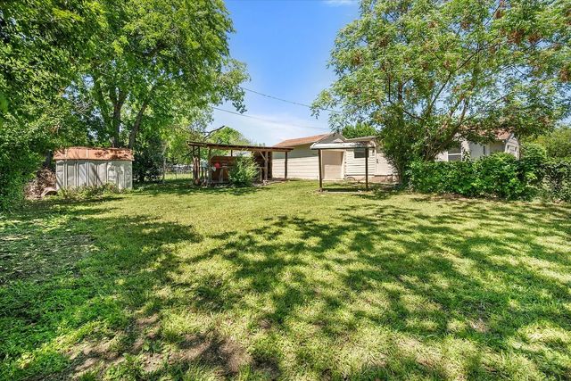 5048 Cedar Hill Road, Fort Worth, TX 76116