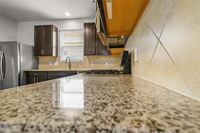 3302 Atascocita Vale Drive, Humble, TX 77396
