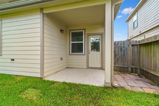 3302 Atascocita Vale Drive, Humble, TX 77396