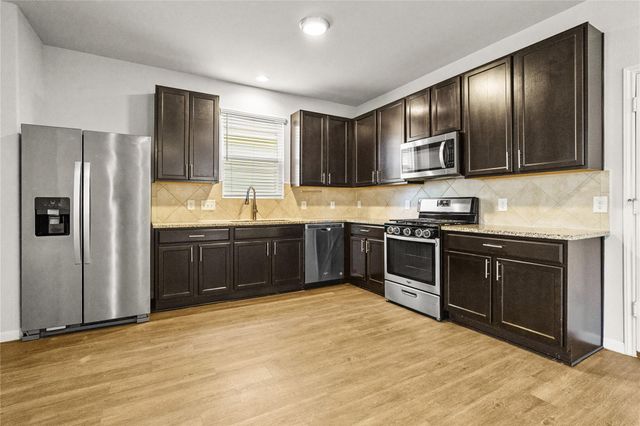 3302 Atascocita Vale Drive, Humble, TX 77396