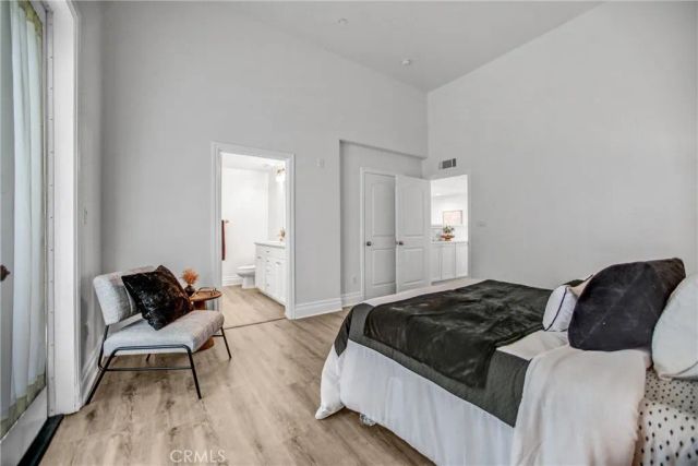 5101 Whitsett Avenue 105, Valley Village, CA 91607