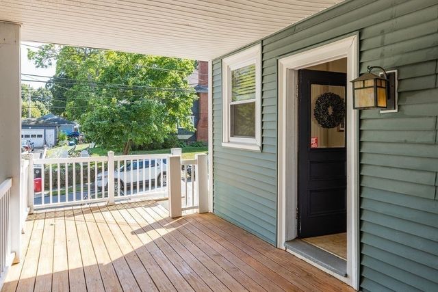 375 Lafayette St 1, Salem, MA 01970