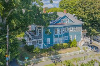 375 Lafayette St 1, Salem, MA 01970