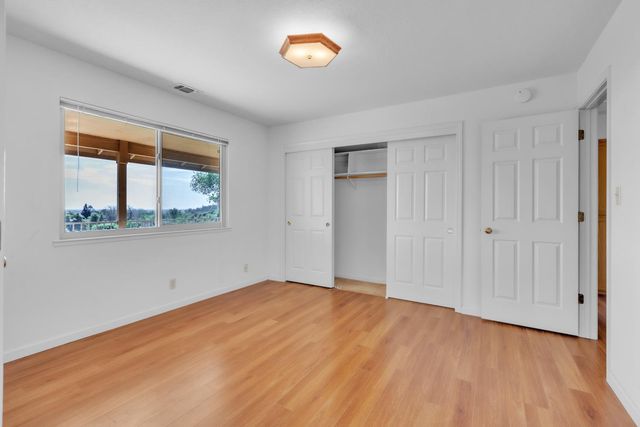 5900 Morgan Pl, Loomis, CA 95650