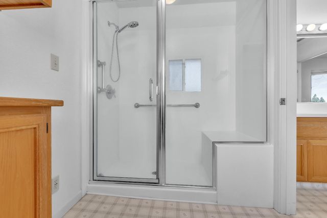 5900 Morgan Pl, Loomis, CA 95650