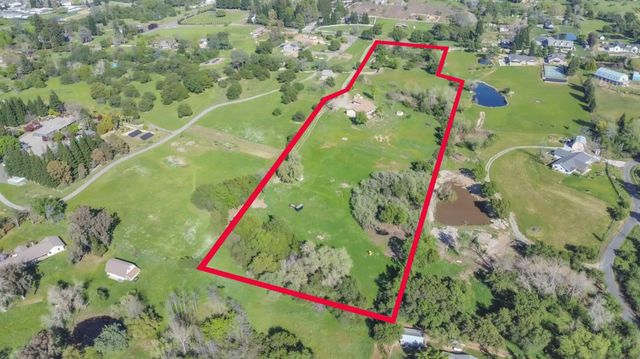 5900 Morgan Pl, Loomis, CA 95650