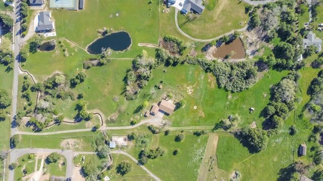 5900 Morgan Pl, Loomis, CA 95650