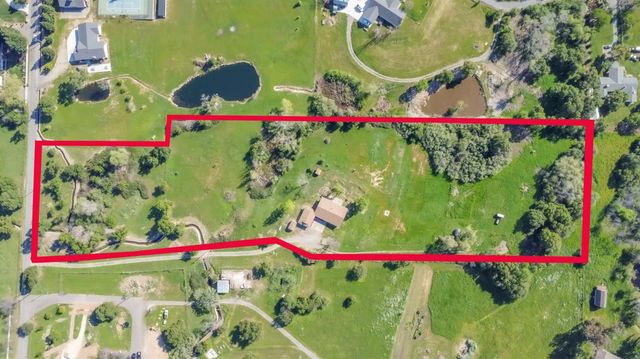 5900 Morgan Pl, Loomis, CA 95650