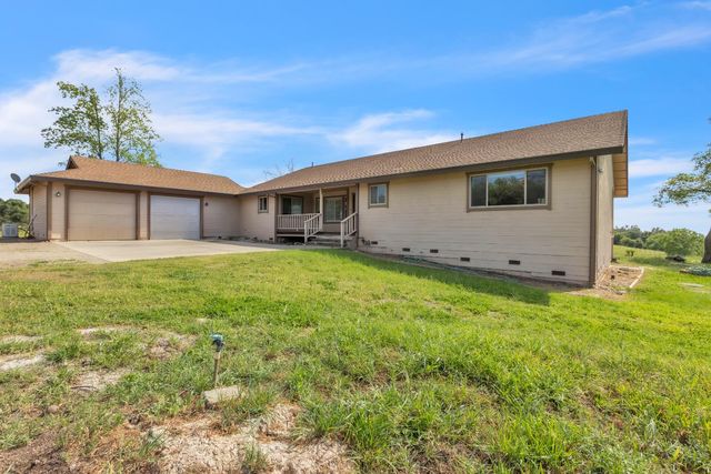 5900 Morgan Pl, Loomis, CA 95650