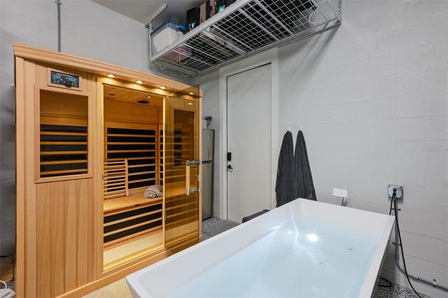 948 CITRUS AVENUE, Sarasota, FL 34236