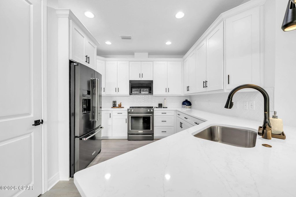 Image 20 of property listing at 9323 Cool Breeze Drive, Panama City Beach, FL 32413