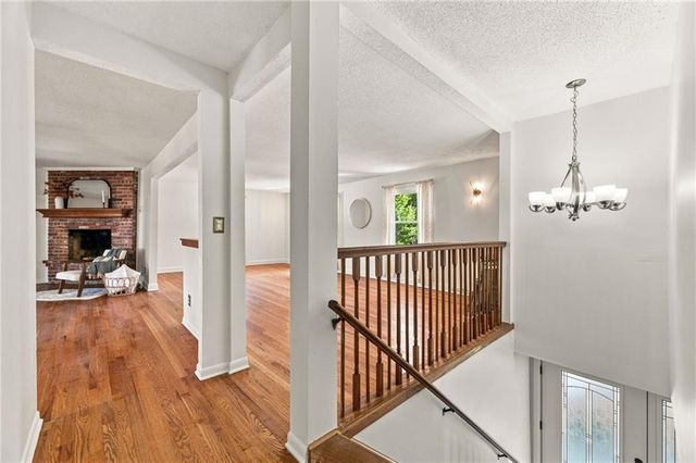 912 W 98th Street, Kansas City, MO 64114