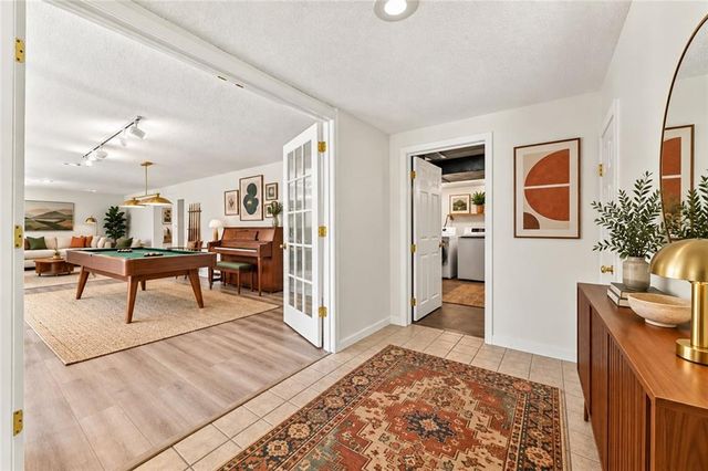 912 W 98th Street, Kansas City, MO 64114